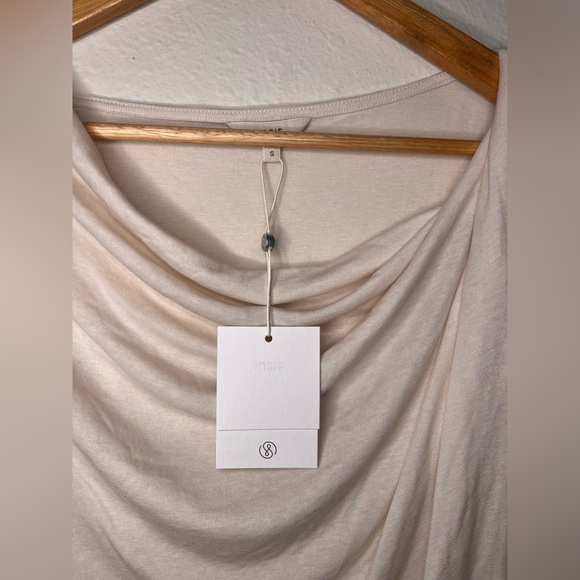 NWT INSIS off white top - Picture 7 of 8